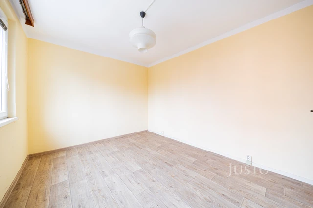 Prodej 3+1 69 m² + balkón 3 m²