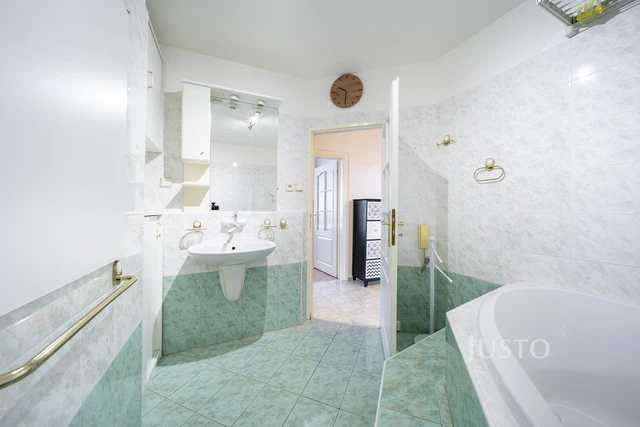 Prodej 3+1 72 m² + lodžie 7 m²