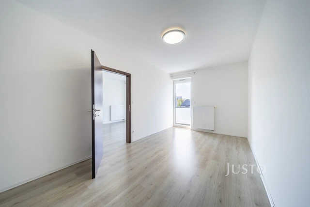 Prodej 2+kk 49 m² + terasa 6 m²