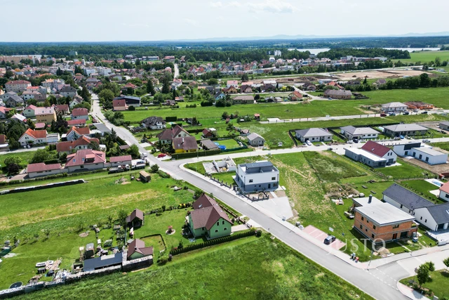 Prodej 5+kk 152 m² + zahrada 193 m² + terasa 81 m² + parkování