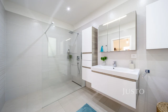 Prodej rodinného domu 116 m² s pozemkem 734 m² + terasa 18 m²