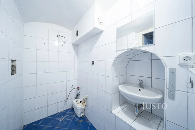 Prodej restaurace 48 m² s pozemkem 48 m²