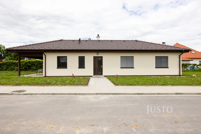 Prodej rodinného domu 109 m² s pozemkem 625 m² + terasa 25 m²