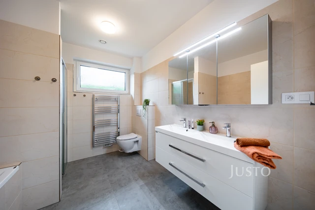 Prodej rodinného domu 109 m² s pozemkem 625 m² + terasa 25 m²