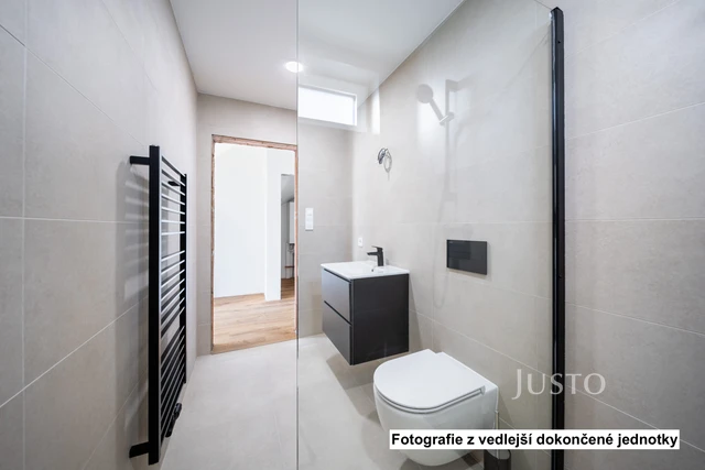 Prodej 5+kk 121 m² + zahrádka 70 m² + terasa 14 m² + parkování