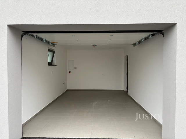 Prodej rodinného domu 127 m² s pozemkem 507 m² + terasa 15 m²