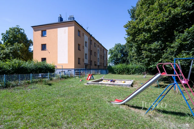 Prodej 1+1 42 m² + parkování