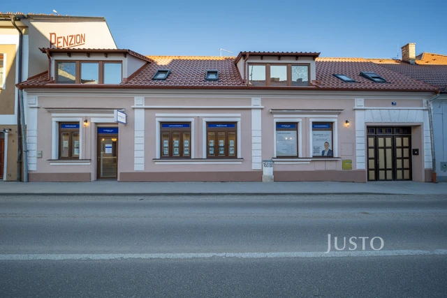 Pronájem 2+kk 55 m² + terasa 5 m²