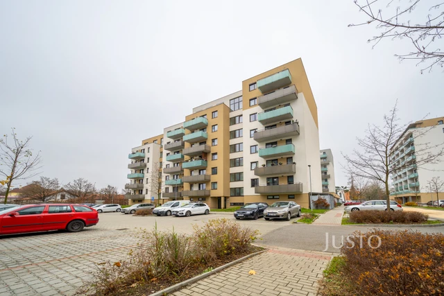 Prodej 3+kk 72 m² + balkón 9 m² + garáž
