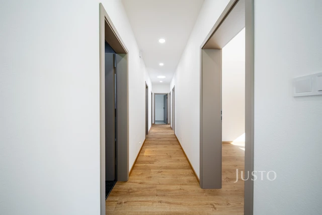 Prodej rodinného domu 127 m² s pozemkem 507 m² + terasa 15 m²