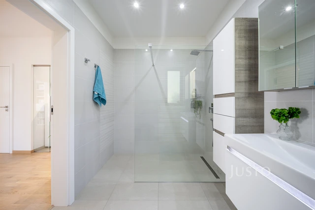 Prodej rodinného domu 116 m² s pozemkem 734 m² + terasa 18 m²