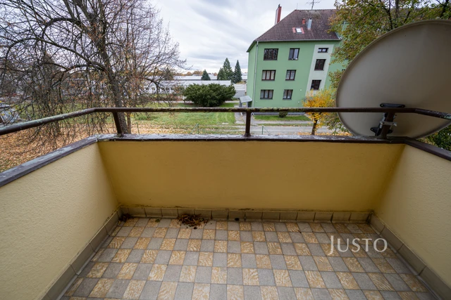 Pronájem 2+1 55 m² + balkón 2 m²