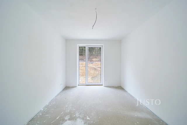 Prodej 4+kk 132 m² + zahrada 334 m² + terasa 13 m² + garáž