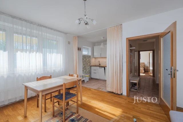 Pronájem 2+kk 53 m² + garáž