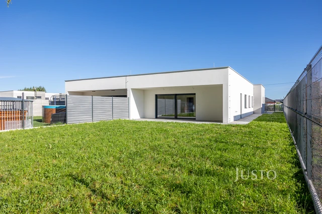 Prodej rodinného domu 127 m² s pozemkem 507 m² + terasa 15 m²