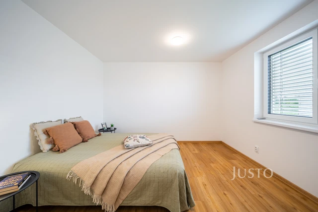 Prodej rodinného domu 109 m² s pozemkem 625 m² + terasa 25 m²