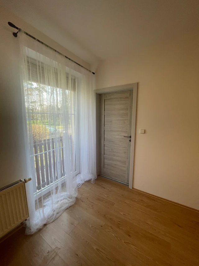 Pronájem 2+kk 42 m² – fotografie 9