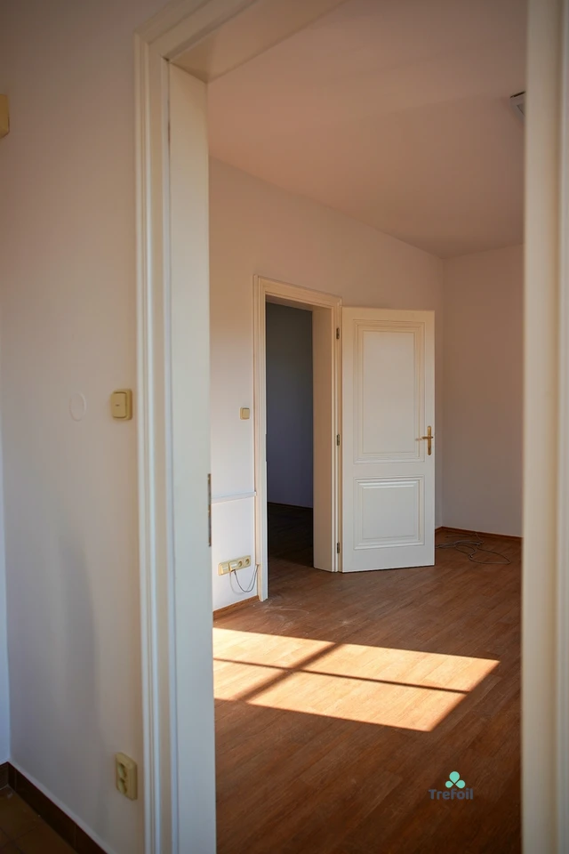 Pronájem rodinného domu 215 m² s pozemkem 546 m² – fotografie 9