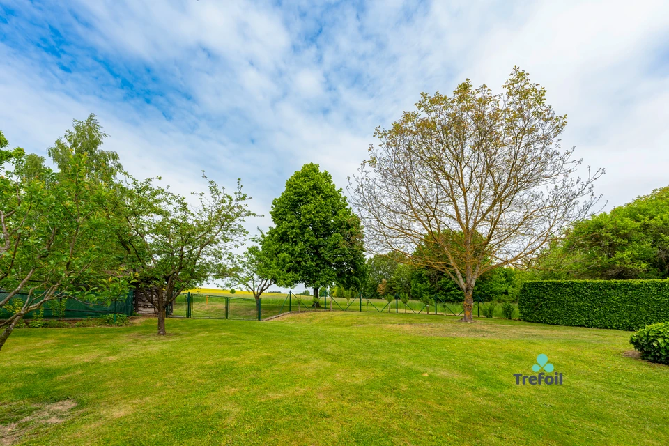 Prodej jedinečné venkovské usedlosti s pozemkem 4 816 m² – Neveklovice, okres Mladá Boleslav – fotografie 29