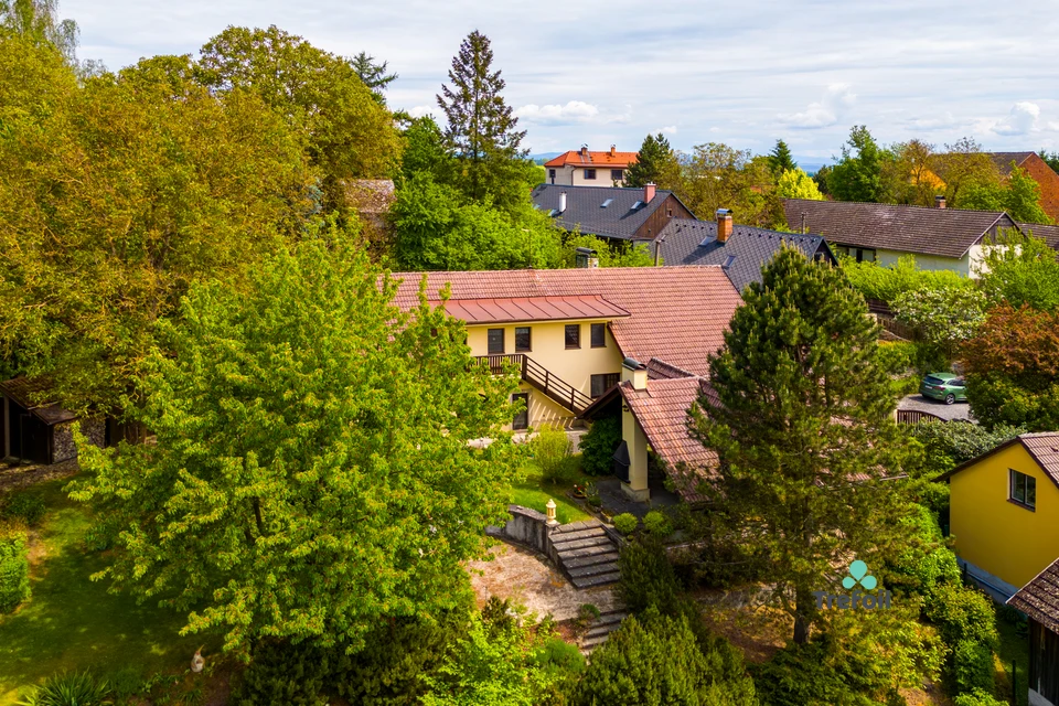 Prodej jedinečné venkovské usedlosti s pozemkem 4 816 m² – Neveklovice, okres Mladá Boleslav – fotografie 18