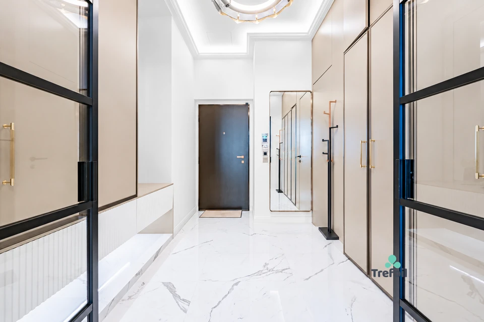 Pronájem 5+kk 230 m² + zahrada 212 m² + terasa 35 m² + parkování – fotografie 6