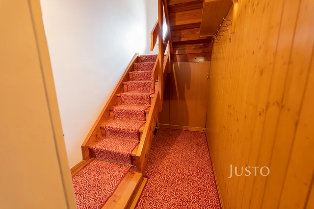 Prodej rodinného domu 225 m² s pozemkem 269 m² + terasa + balkón