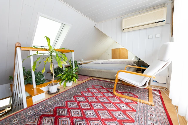 Prodej rodinného domu 225 m² s pozemkem 269 m² + terasa + balkón