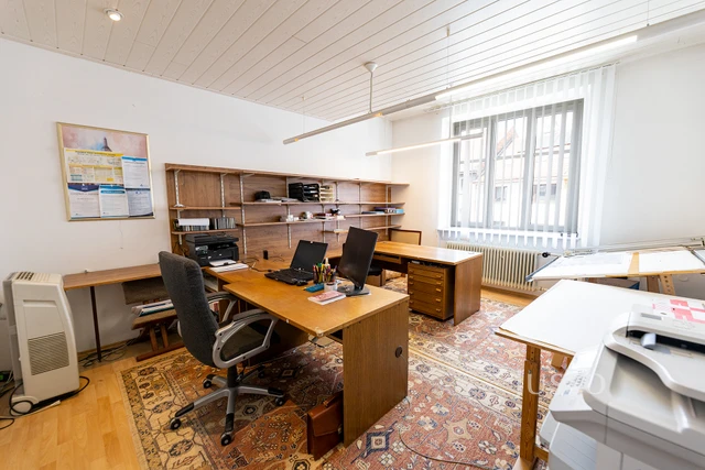 Prodej rodinného domu 225 m² s pozemkem 269 m² + terasa + balkón