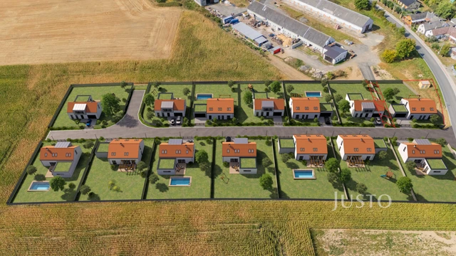 Prodej pozemku 826 m²