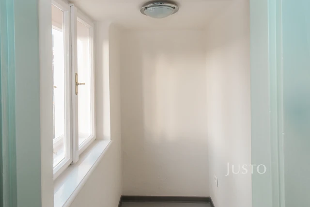 Pronájem 3+1 72 m² + lodžie 4 m²