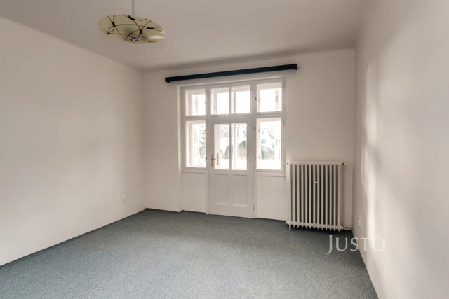 Pronájem 3+1 72 m² + lodžie 4 m²