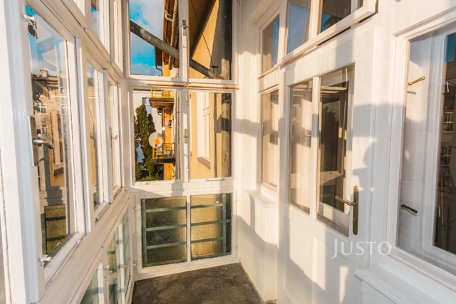 Pronájem 3+1 72 m² + lodžie 4 m²