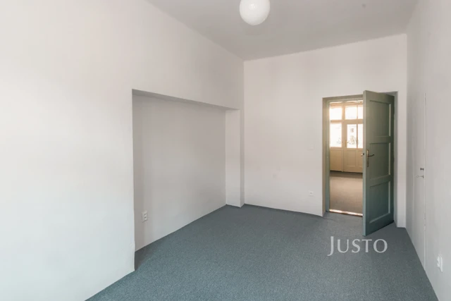 Pronájem 3+1 72 m² + lodžie 4 m²