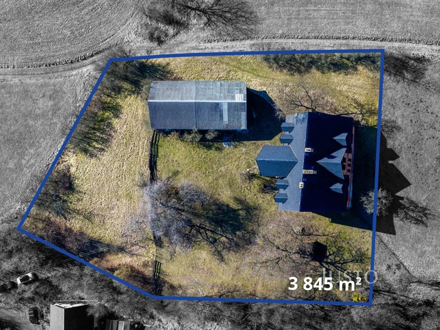 Prodej vícegeneračního domu 500 m² s pozemkem 3845 m²