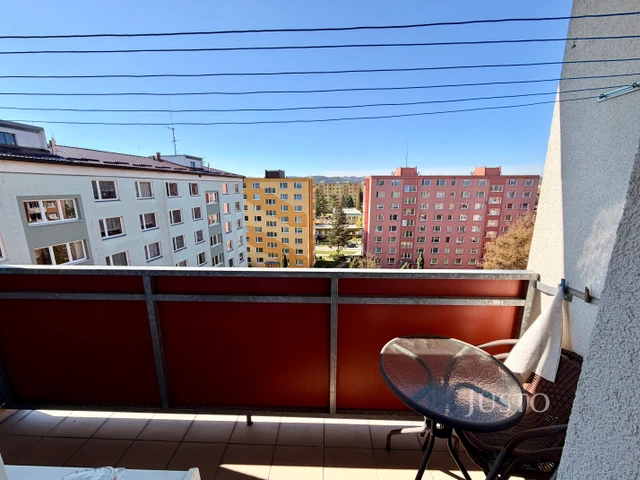 Pronájem 2+1 56 m² + balkón 3 m²