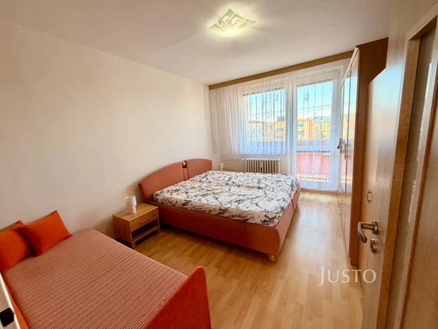 Pronájem 2+1 56 m² + balkón 3 m²