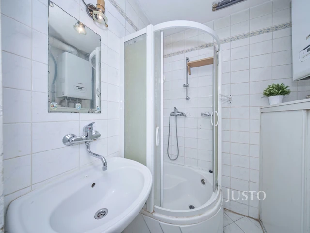 Prodej rodinného domu 290 m² s pozemkem 724 m² + balkón 10 m²