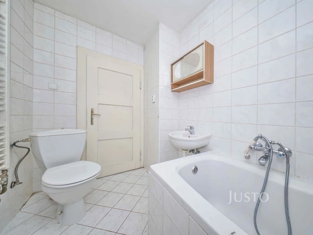 Prodej rodinného domu 290 m² s pozemkem 724 m² + balkón 10 m²