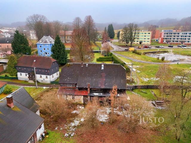 Prodej pozemku 1013 m²