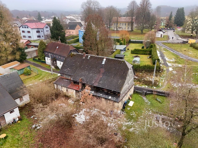 Prodej pozemku 1013 m²