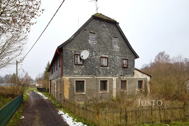 Prodej pozemku 1013 m²