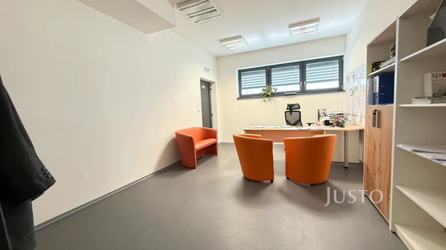 Pronájem kanceláří 165 m²