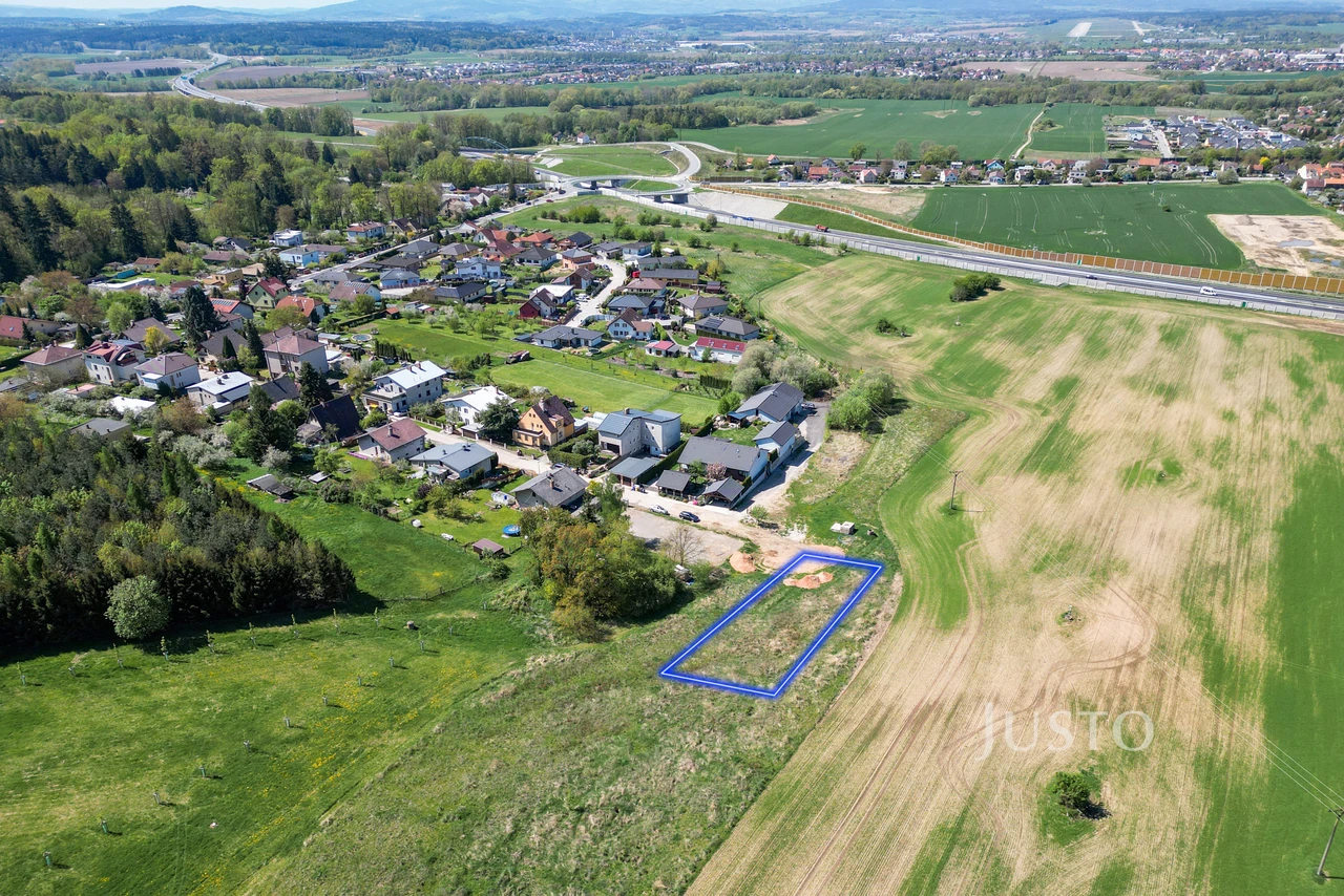 Prodej pozemku 850 m²