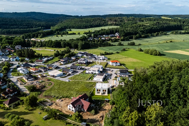 Vilabyty v Hluboké nad Vltavou