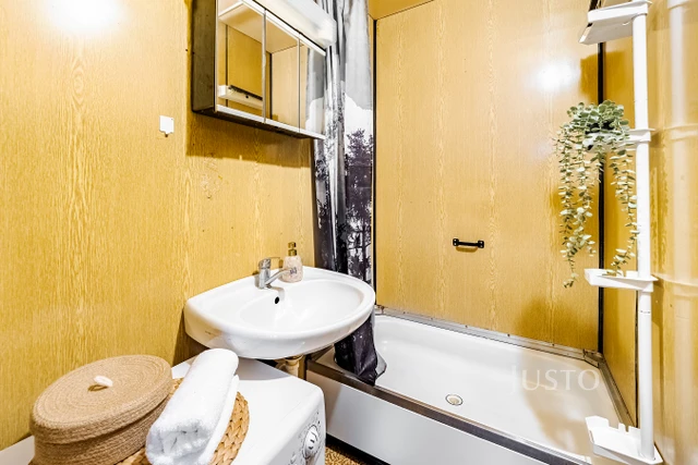 Prodej 1+1 41 m² + lodžie 7 m²