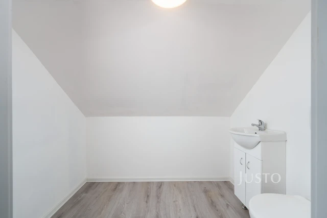 Prodej chalupy 146 m² s pozemkem 371 m²