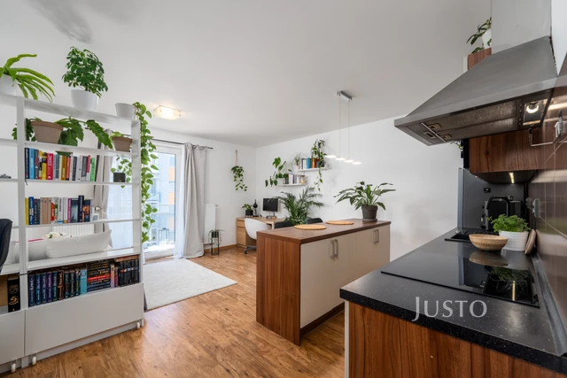 Prodej 1+kk 36 m² + balkón 4 m²