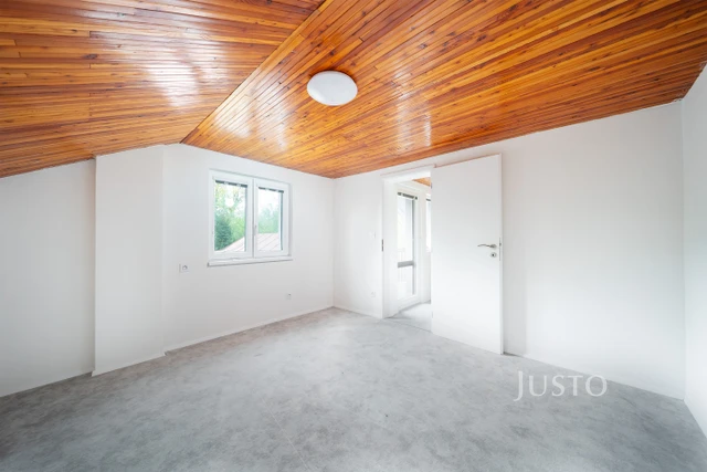 Prodej chaty 75 m² s pozemkem 436 m² + terasa 8 m² + lodžie 4 m²