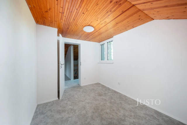 Prodej chaty 75 m² s pozemkem 436 m² + terasa 8 m² + lodžie 4 m²