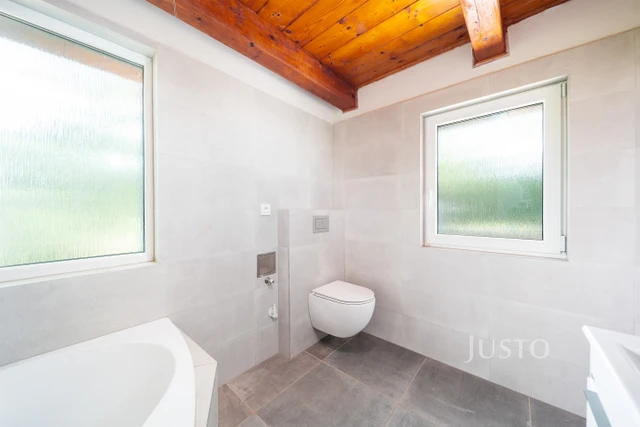 Prodej chaty 75 m² s pozemkem 436 m² + terasa 8 m² + lodžie 4 m²